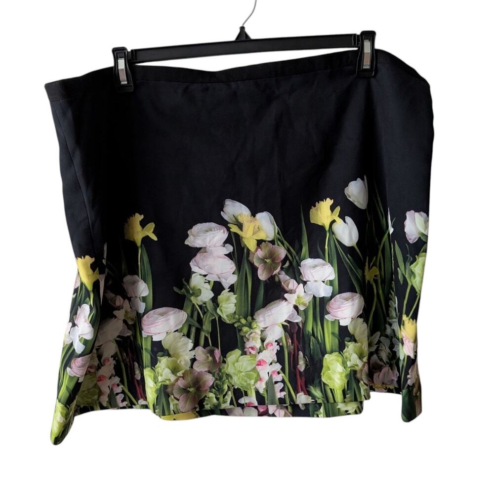 Victoria Beckham for Target floral mini skirt